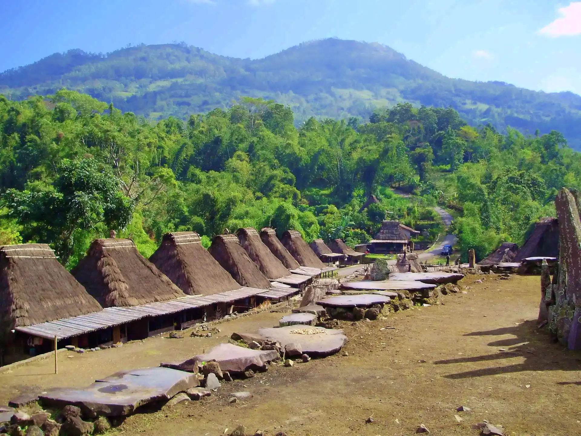 Flores land Trip 3 Days 2 Nights